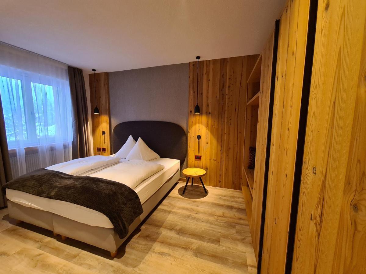 Hotel Astoria Canazei Buitenkant foto